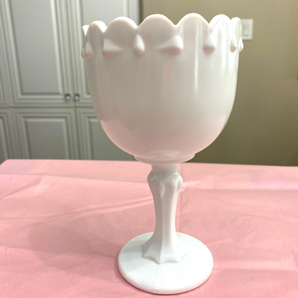 Indiana Glass Opaque White Footed Chalice Goblet /Vase/Compote Teardrop VTG
